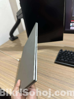Asus ZenBook 14 OLED 16gb DDR5